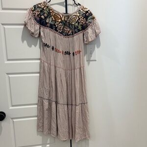 Mexico Handmade Floral Embroidered Women's Dress